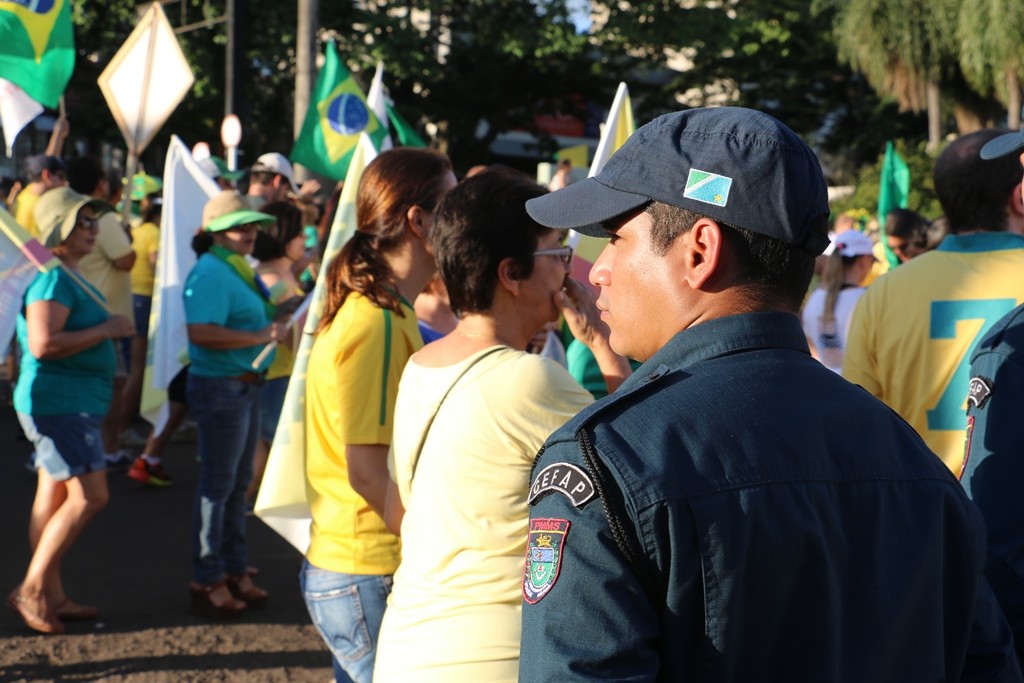 BRASIL-DEMOCRÁTICO-6